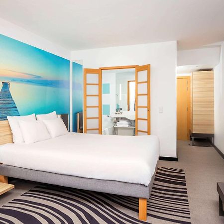 Hotel Novotel Brussels Off Grand Place Esterno foto