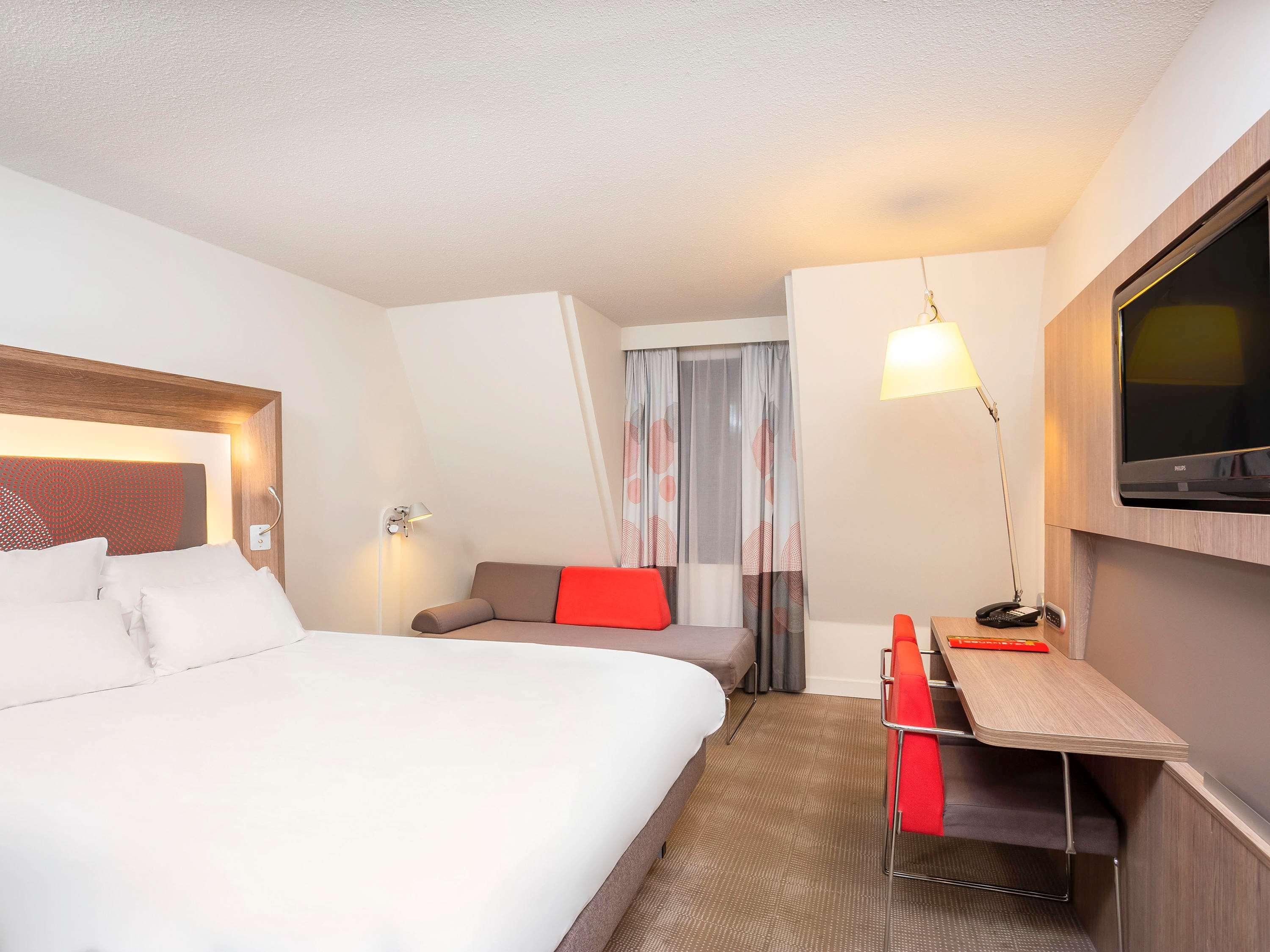 Hotel Novotel Brussels Off Grand Place Esterno foto