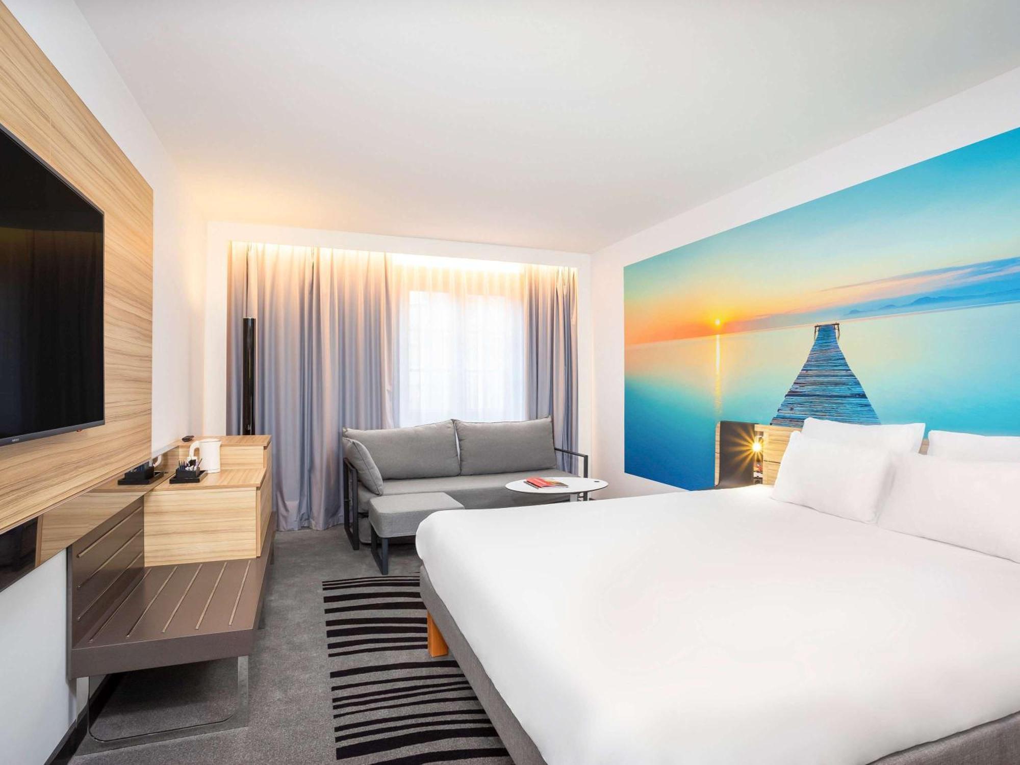 Hotel Novotel Brussels Off Grand Place Esterno foto