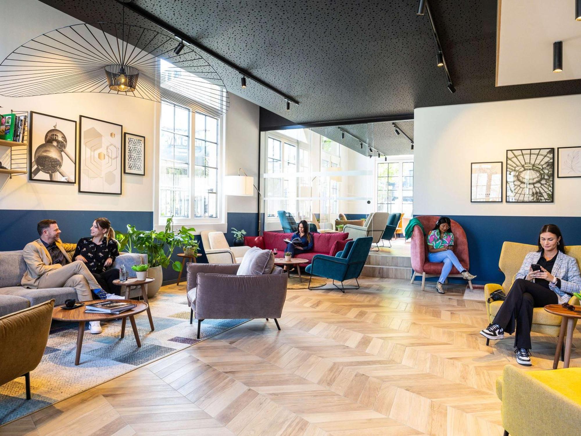 Hotel Novotel Brussels Off Grand Place Esterno foto
