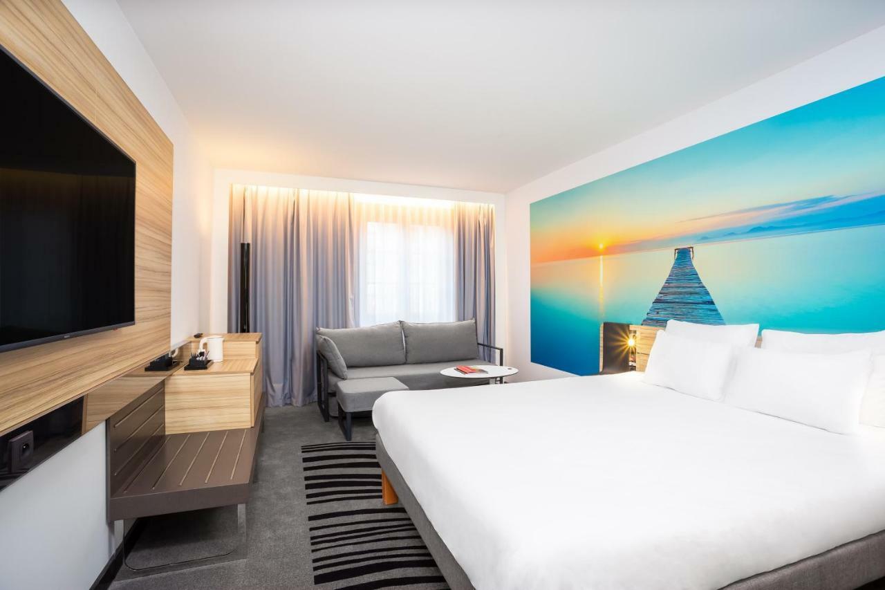 Hotel Novotel Brussels Off Grand Place Esterno foto