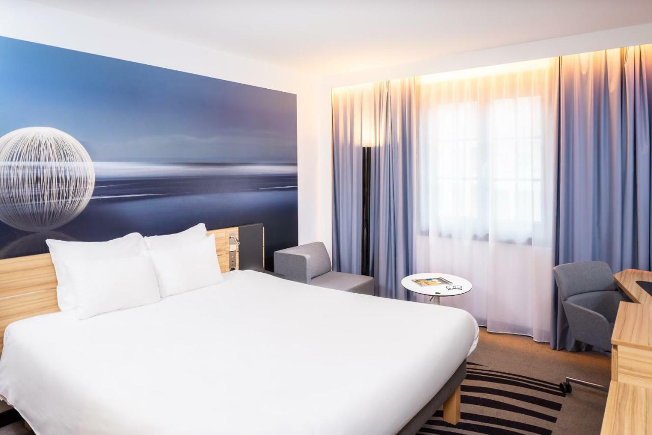 Hotel Novotel Brussels Off Grand Place Esterno foto